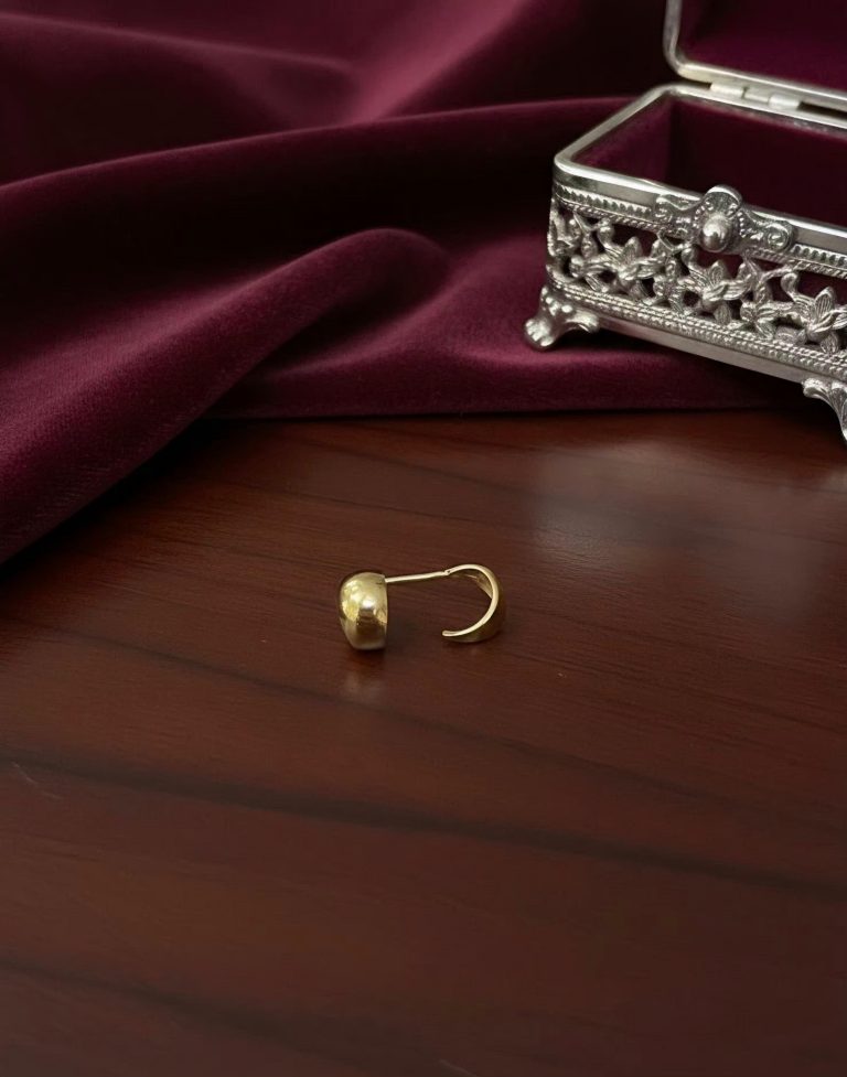 Arc Studs